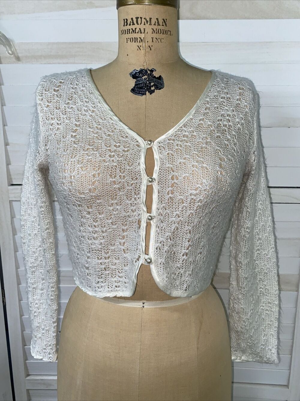 Victoria's Secret 90s Off White Bed Coat Short Robe Acrylic Lace Knit Sz Medium